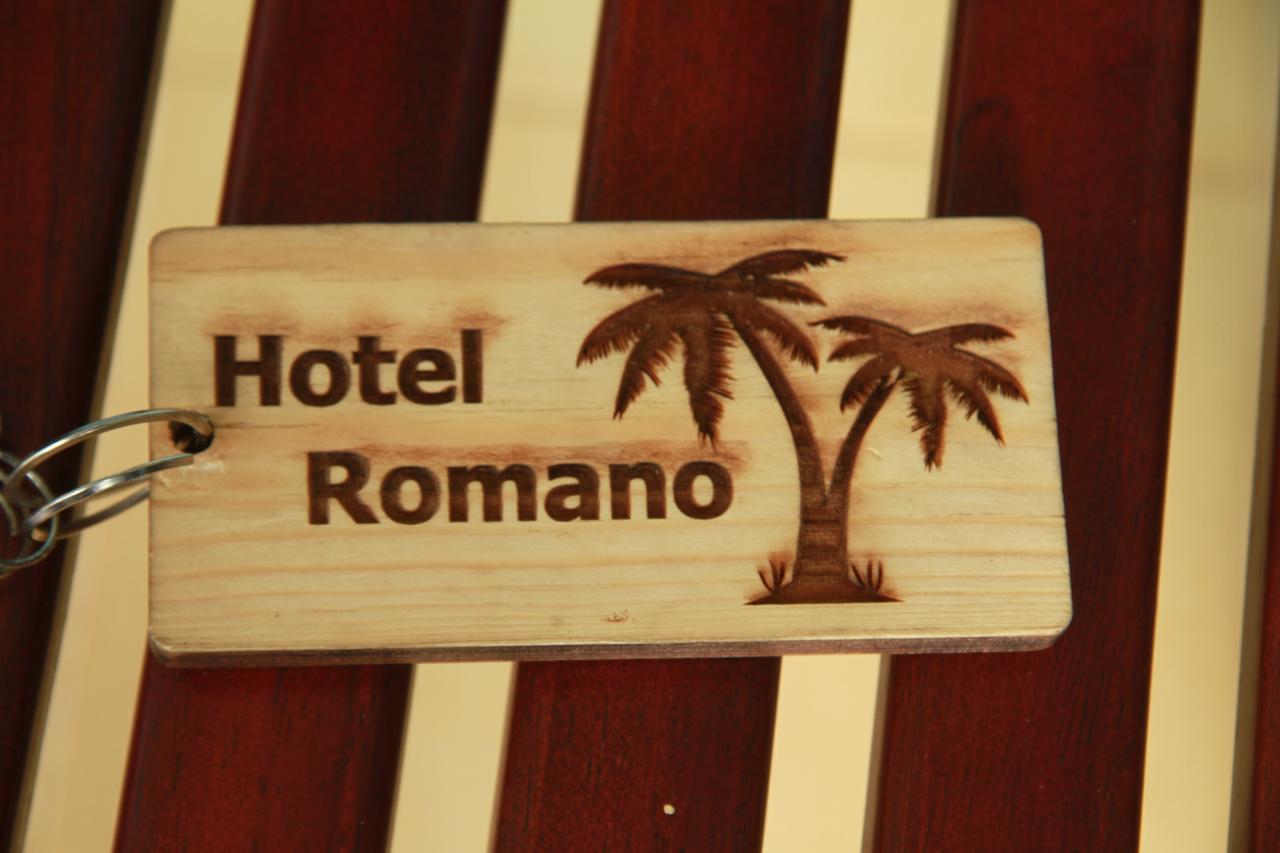 Hotel Romano 니곰보 외부 사진